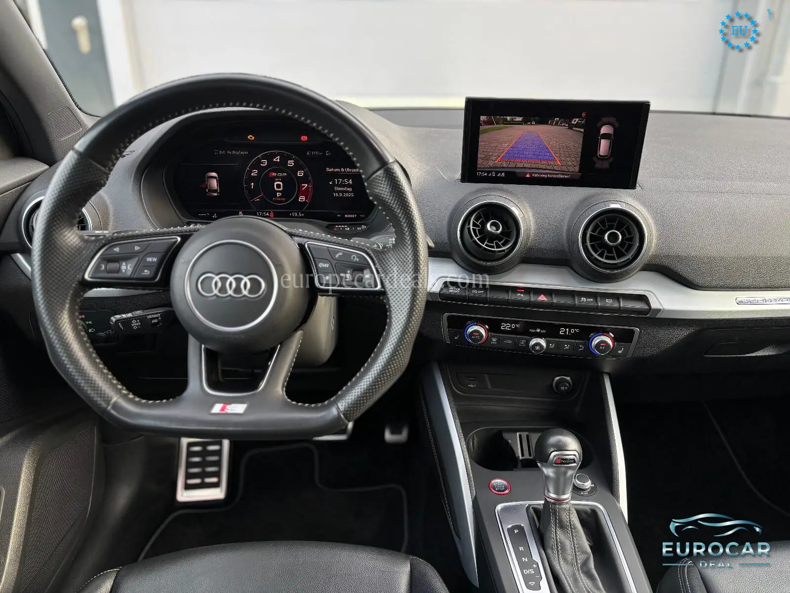 Audi SQ2