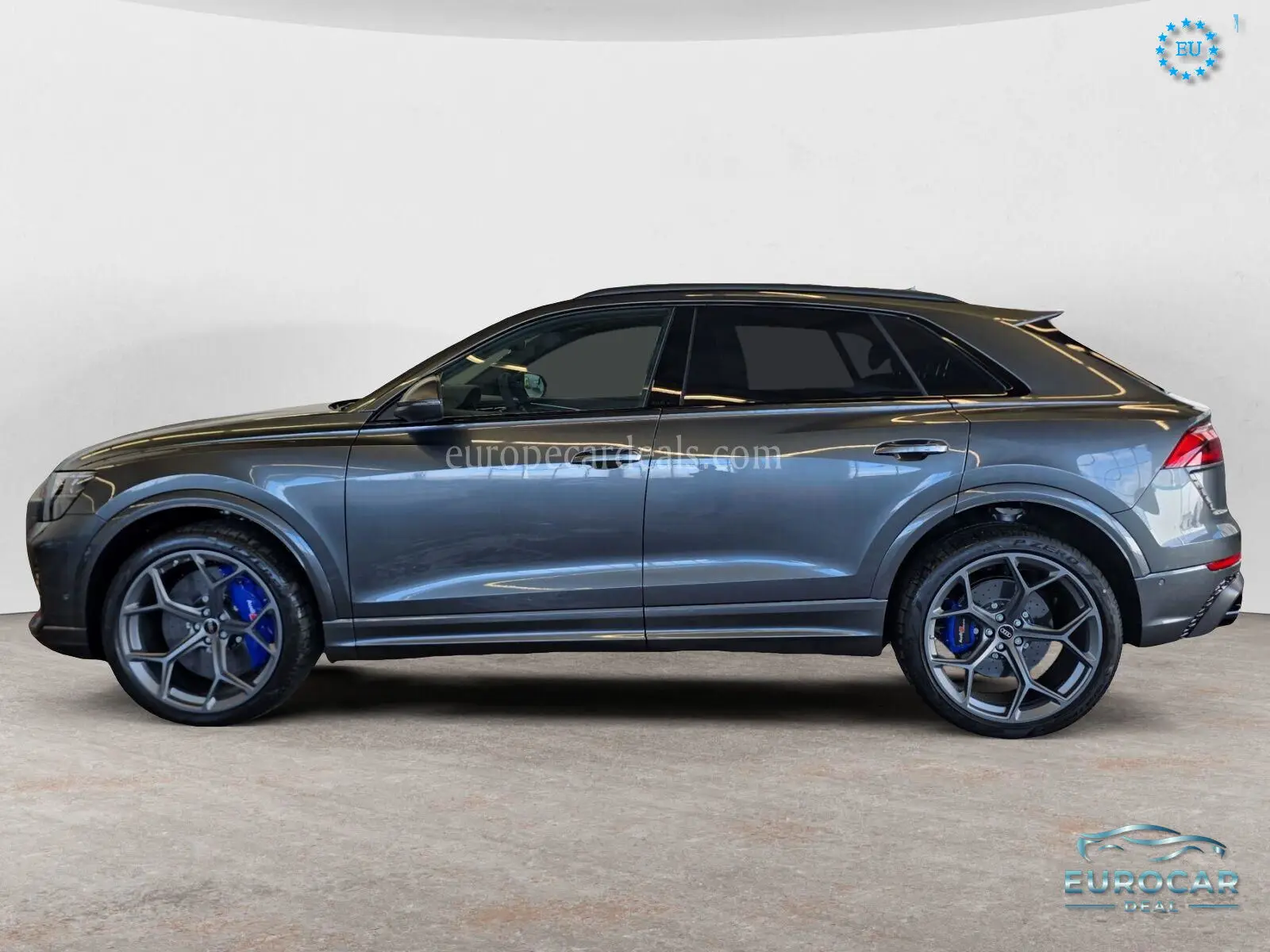 Audi RSQ8
