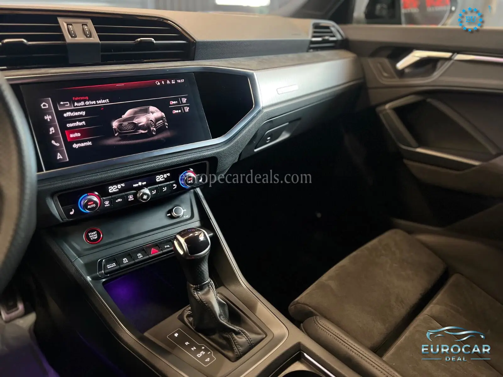 Audi RSQ3