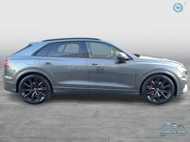 Audi SQ8