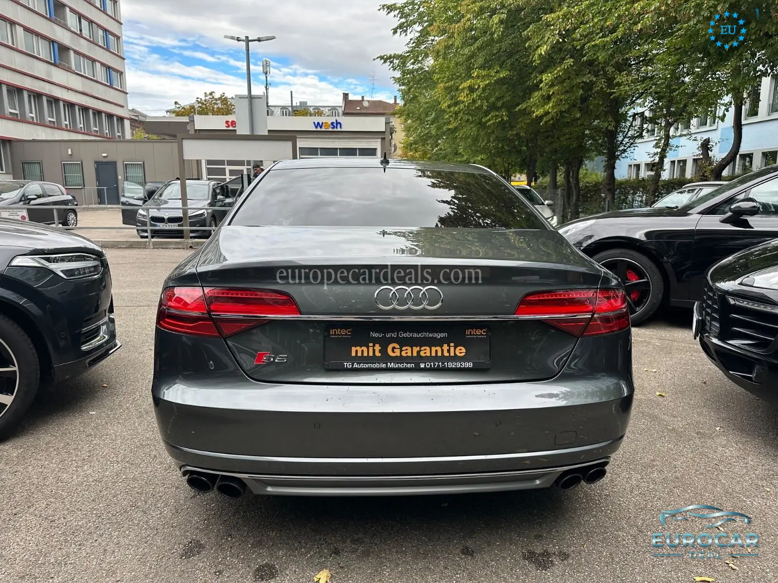 Audi S8