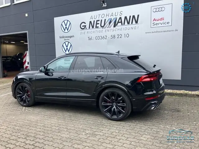 Audi SQ8