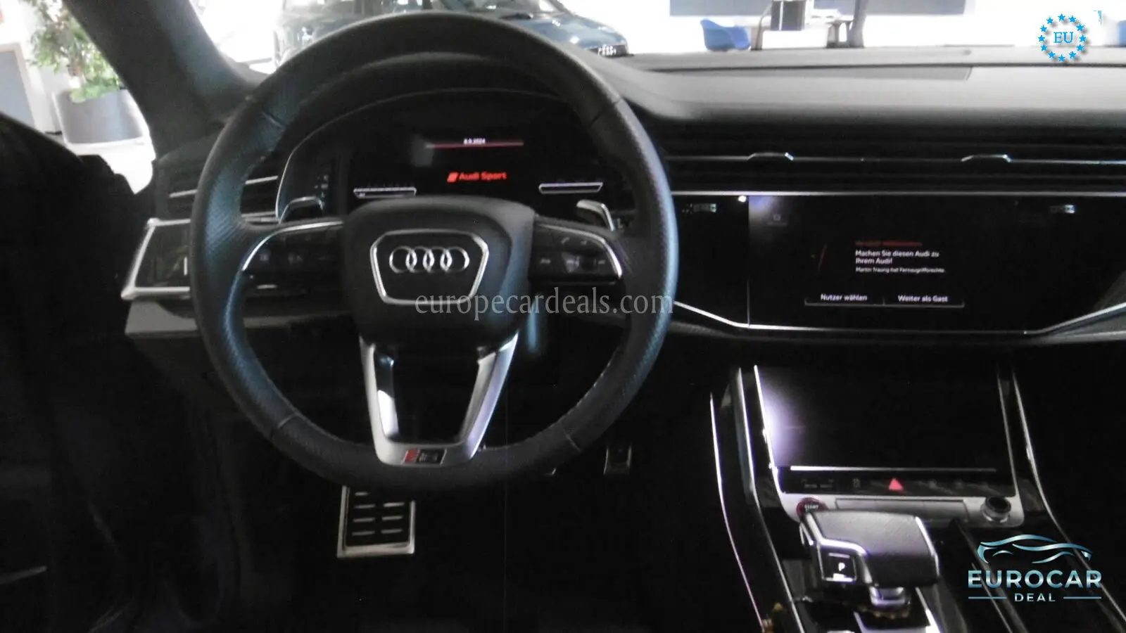 Audi RSQ8