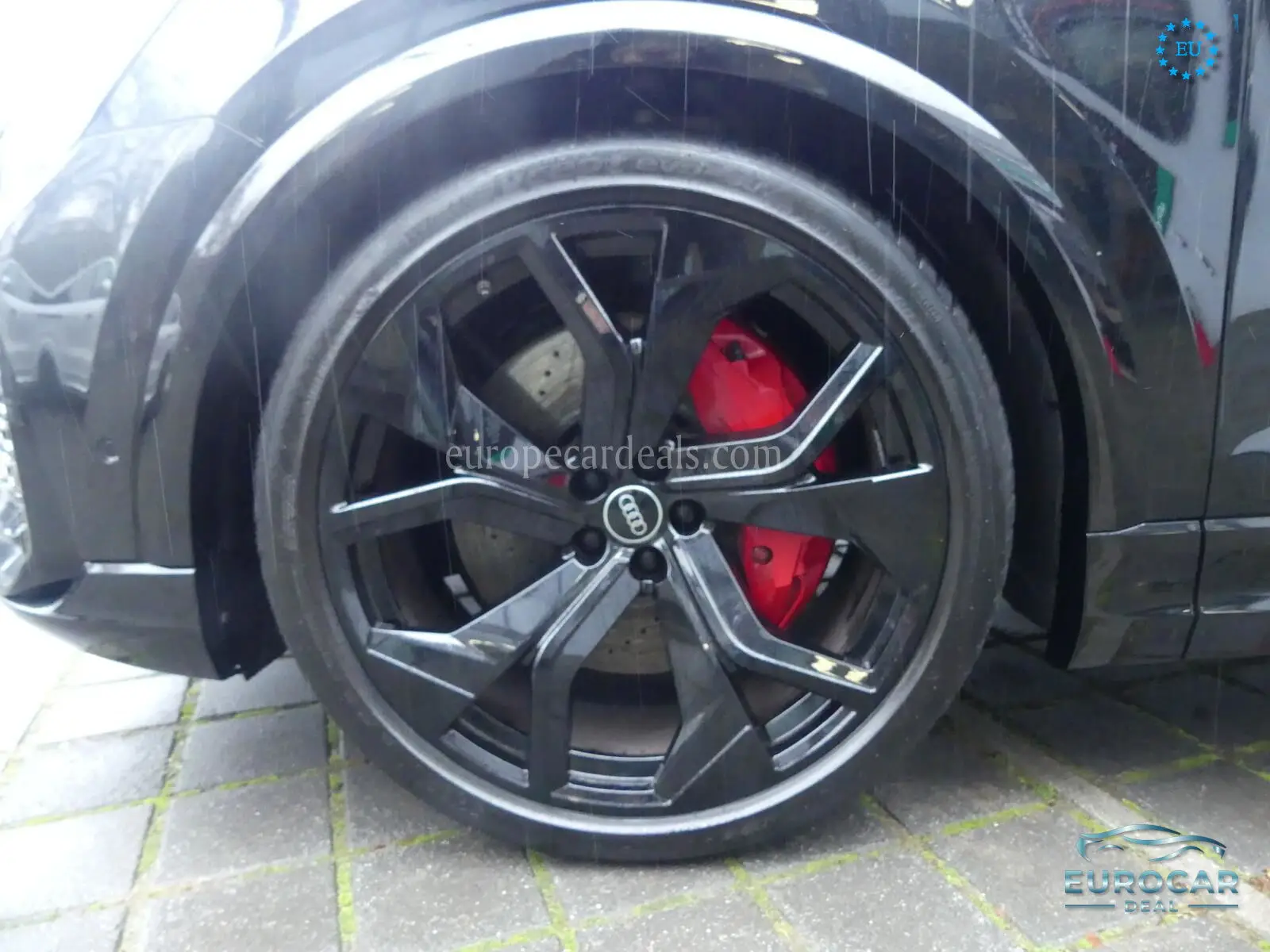 Audi RSQ8