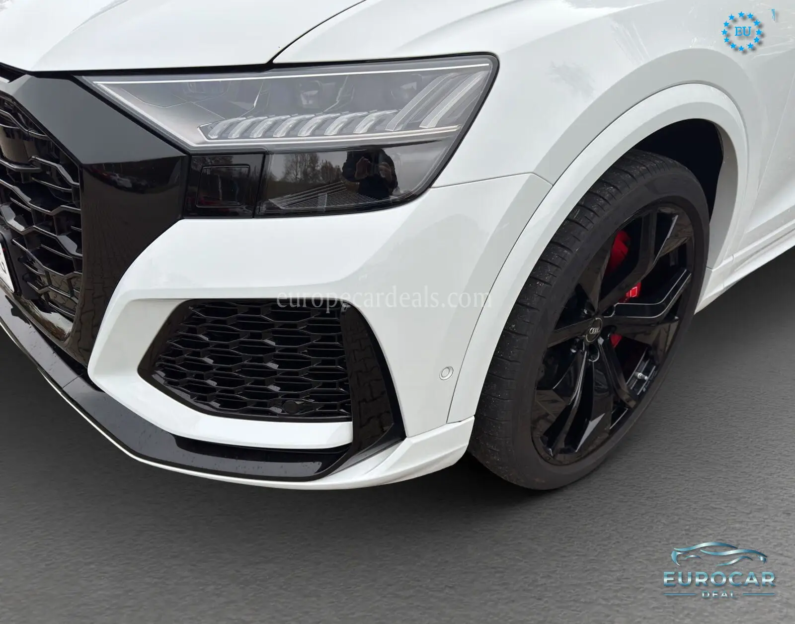Audi RSQ8