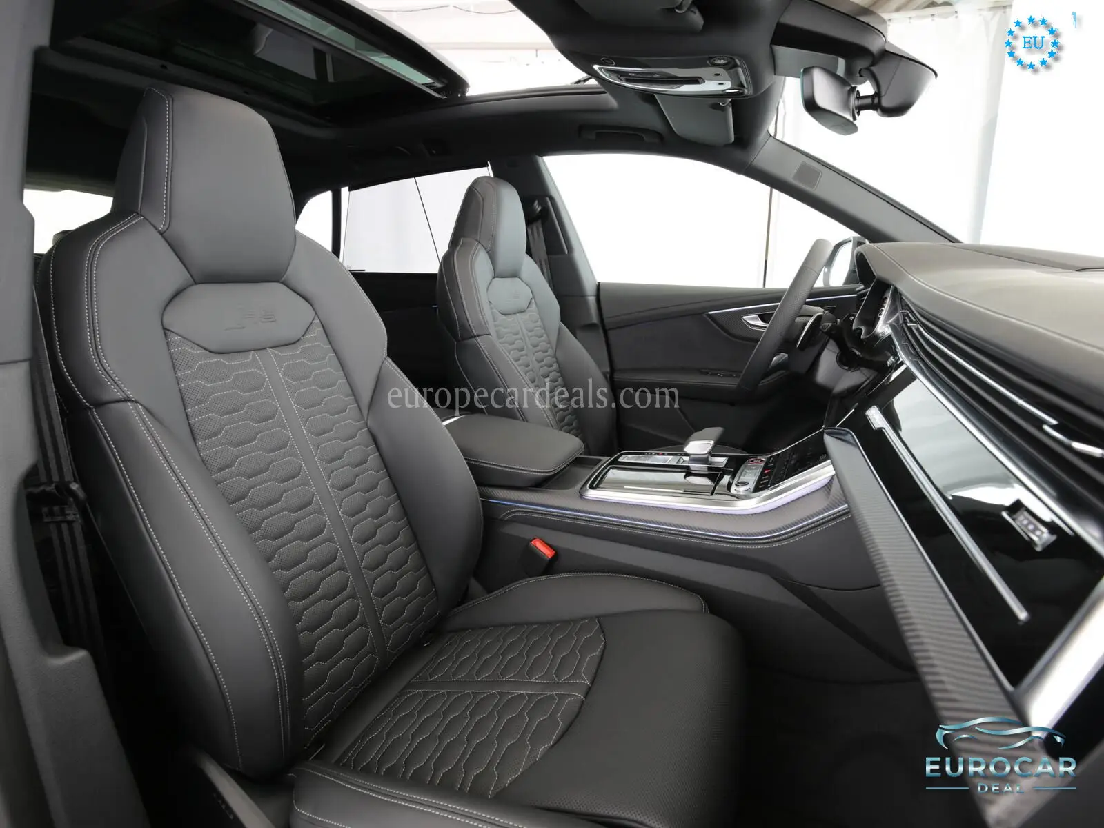 Audi RSQ8