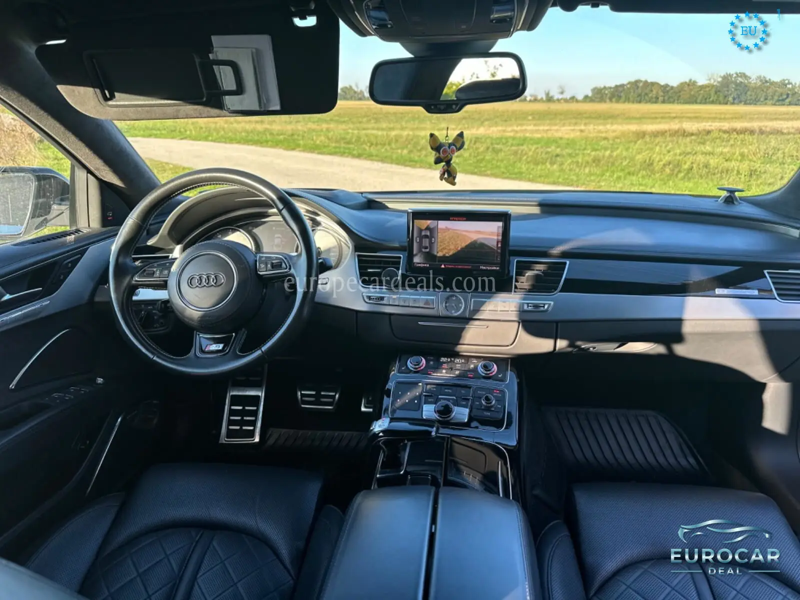 Audi S8