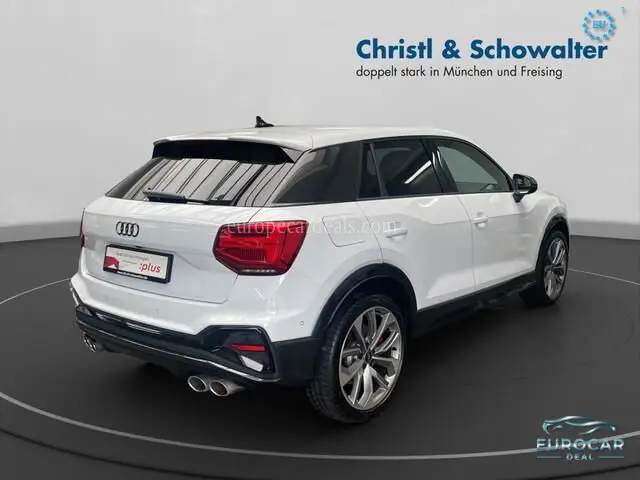 Audi SQ2