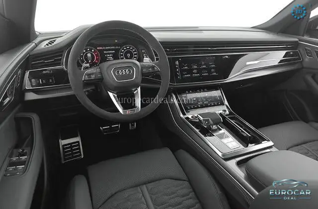 Audi RSQ8