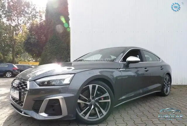 Audi S5