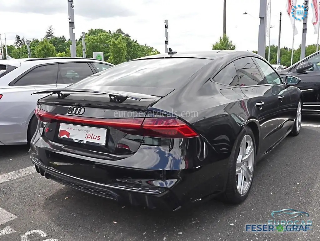 Audi S7