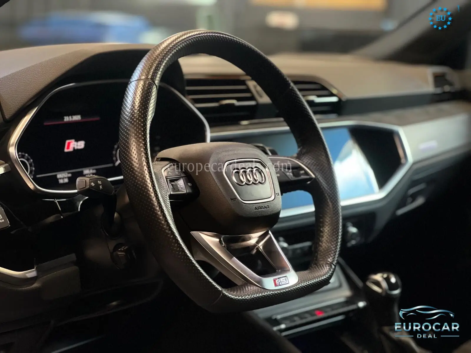 Audi RSQ3