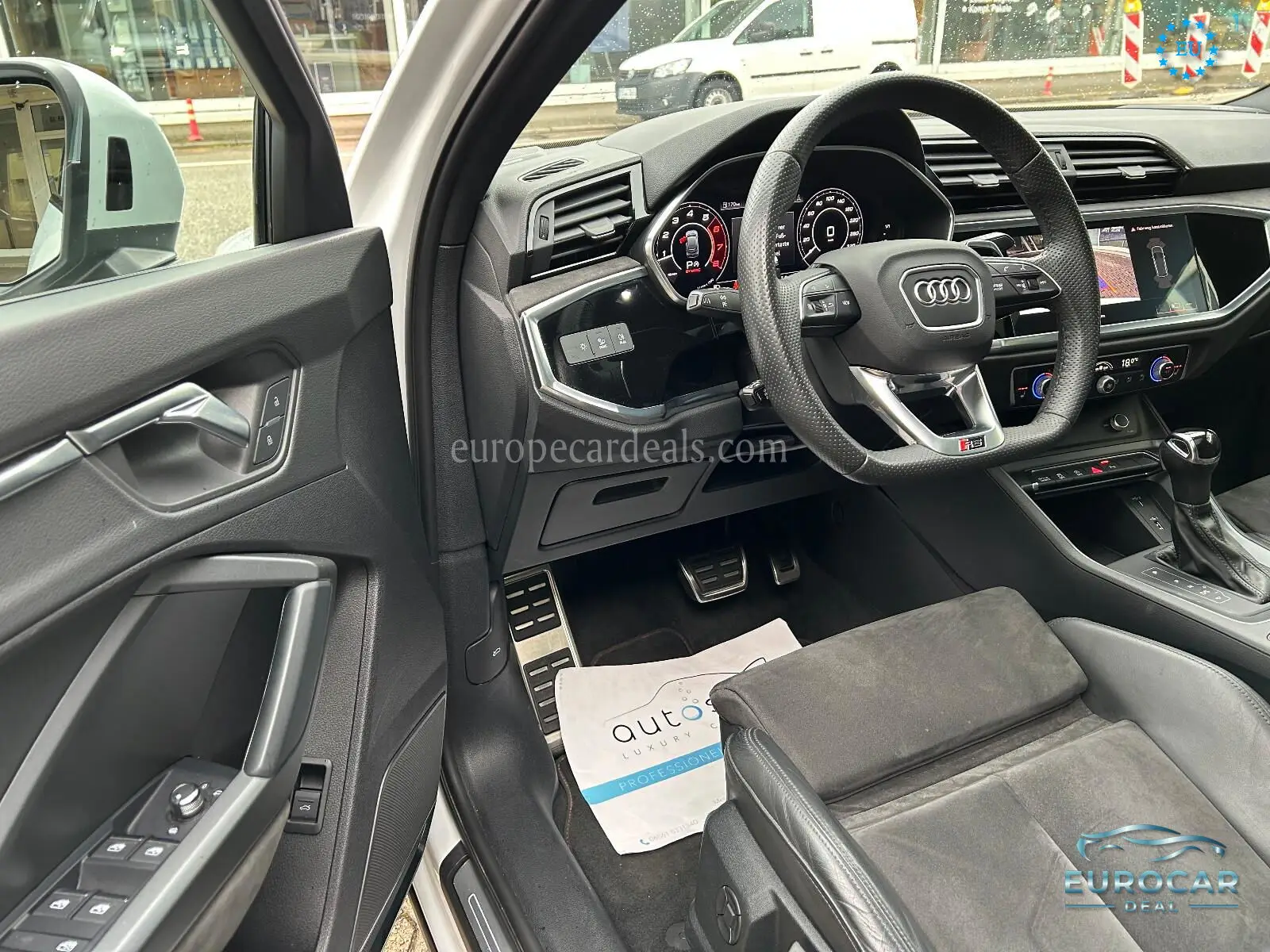 Audi RSQ3