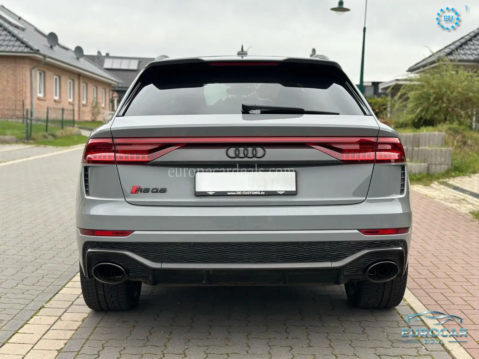 Audi RSQ8
