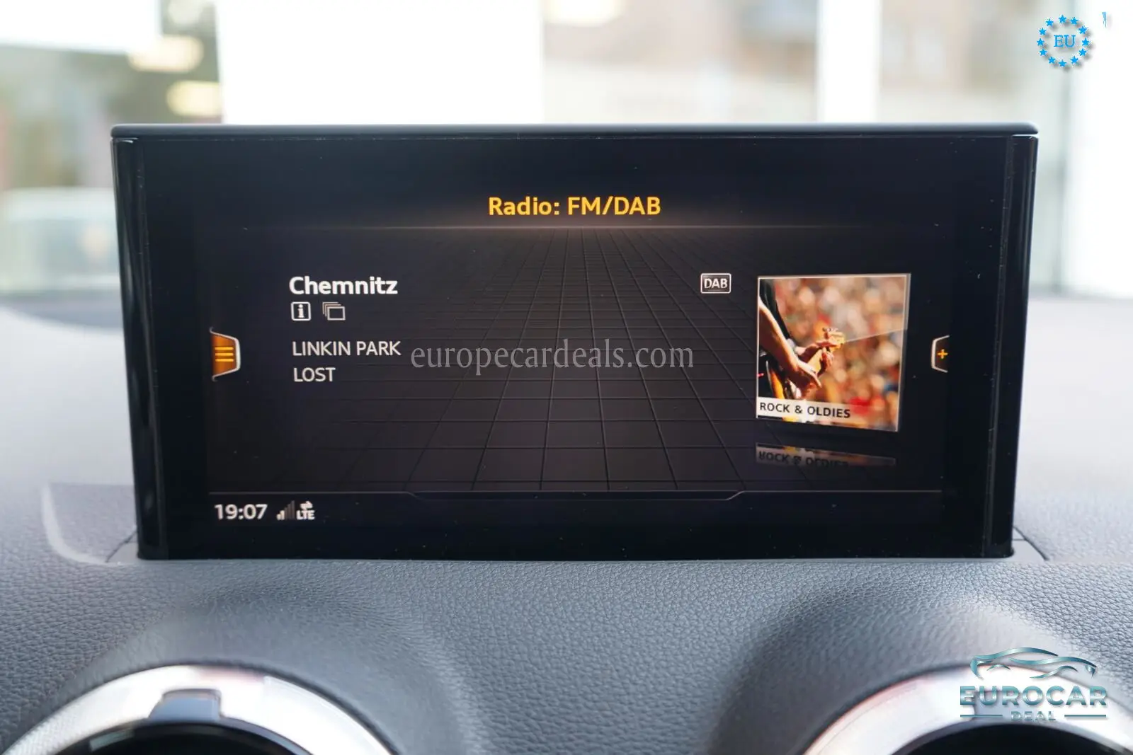 Audi SQ2