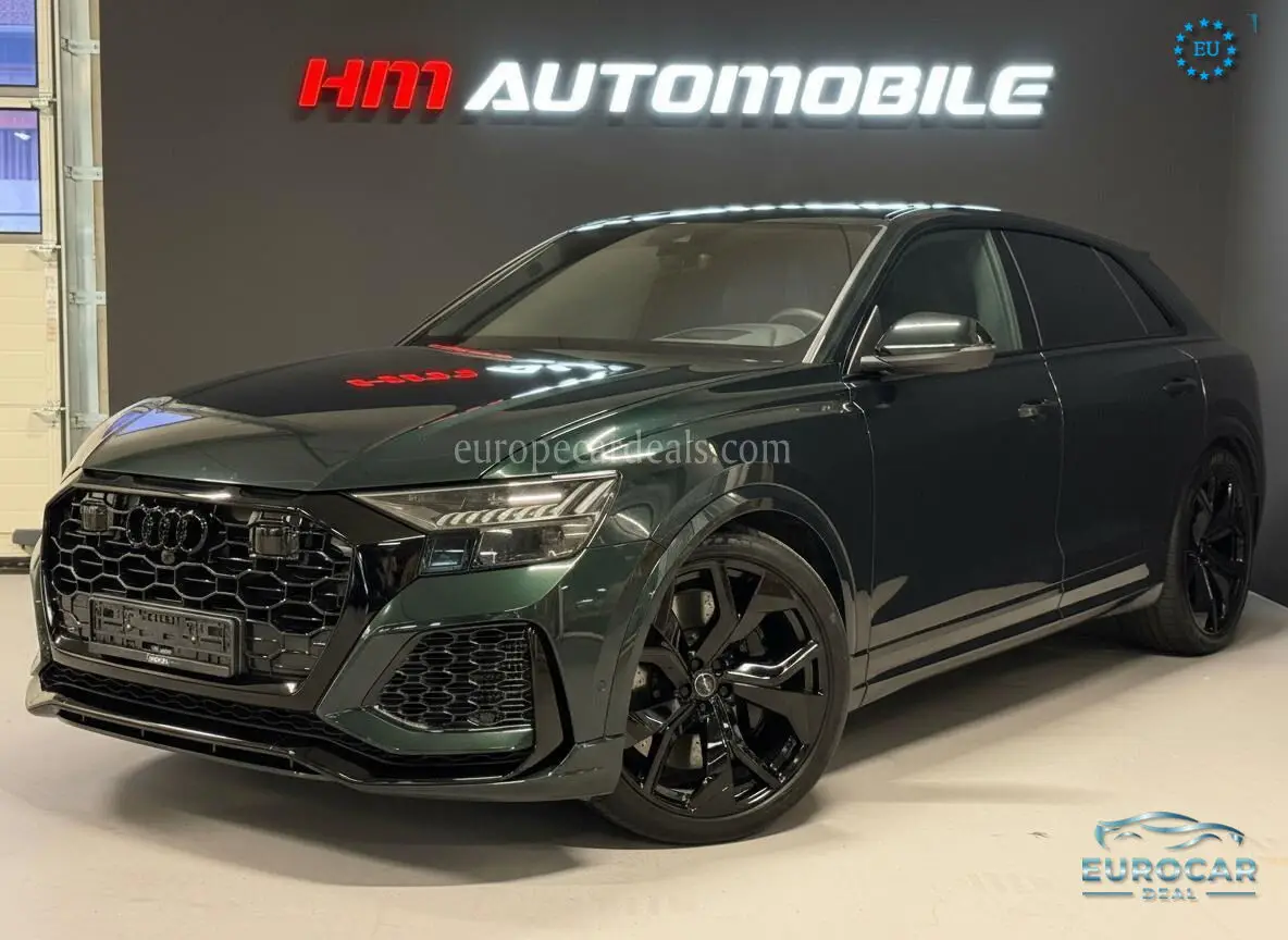 Audi RSQ8