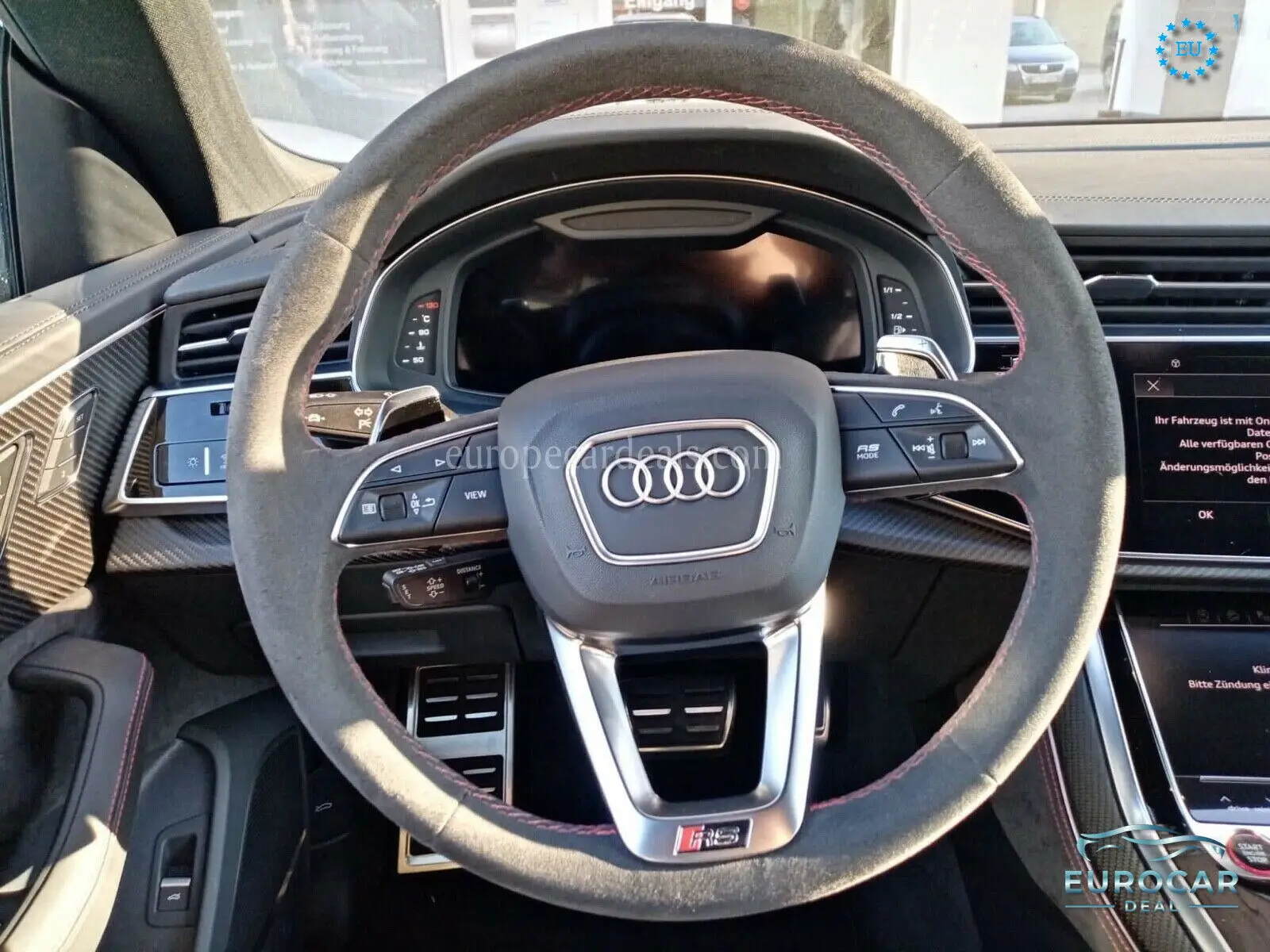 Audi RSQ8