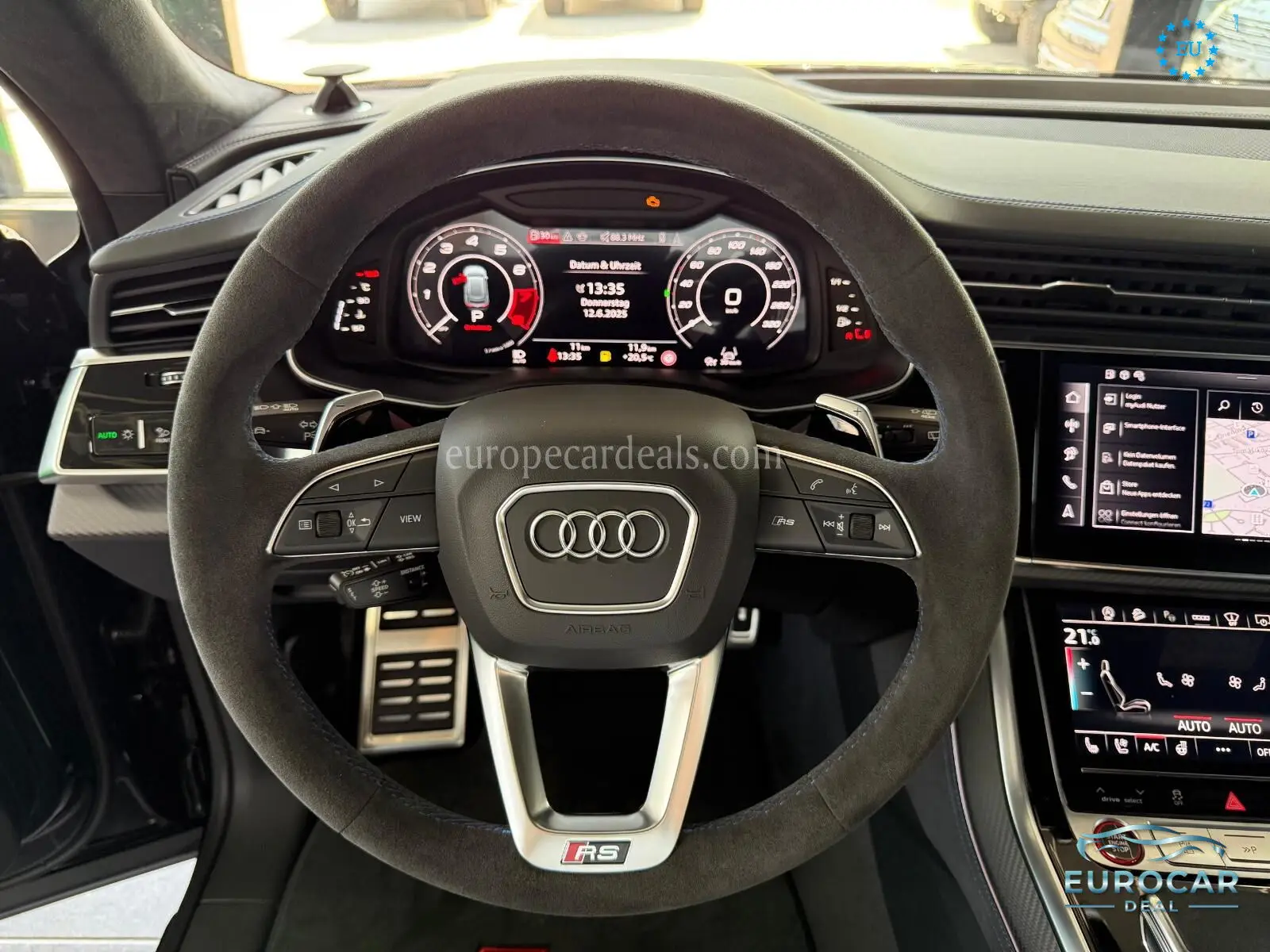 Audi RSQ8