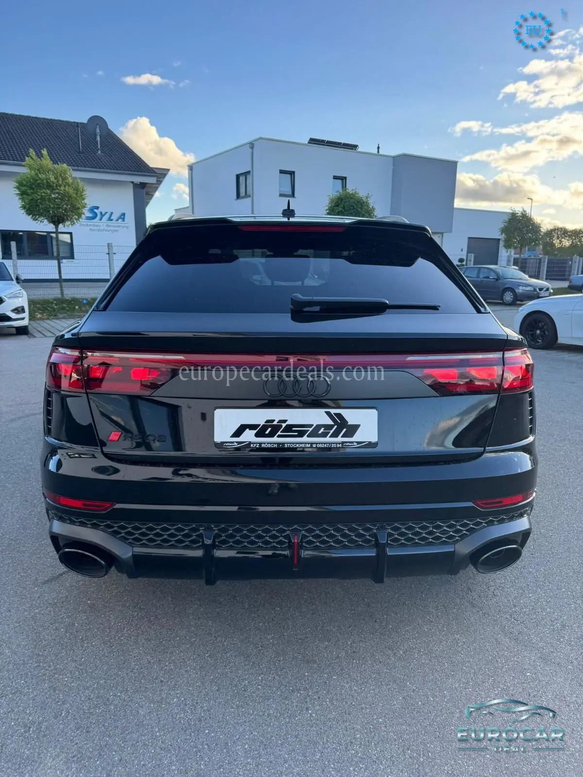 Audi RSQ8