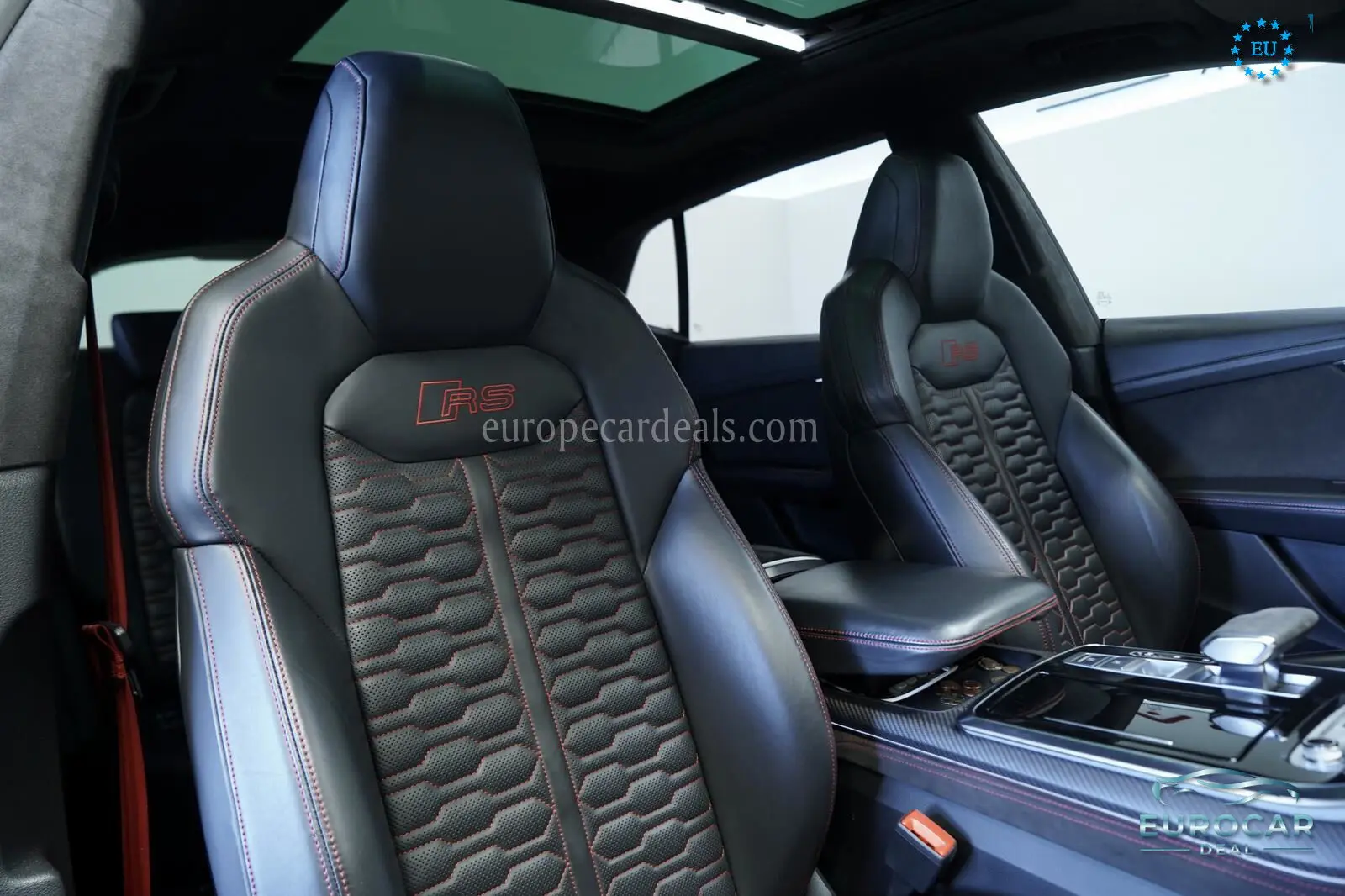 Audi RSQ8