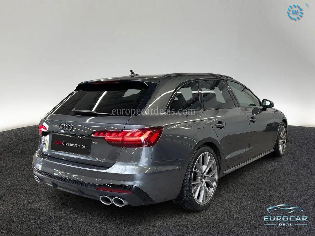 Audi S4