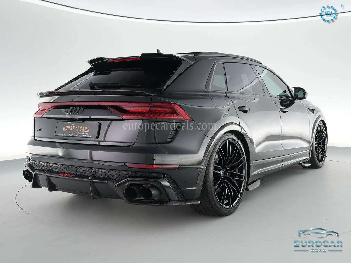Audi RSQ8