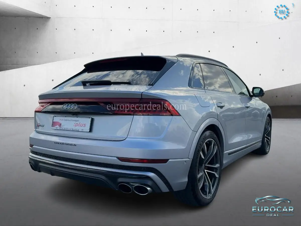 Audi SQ8