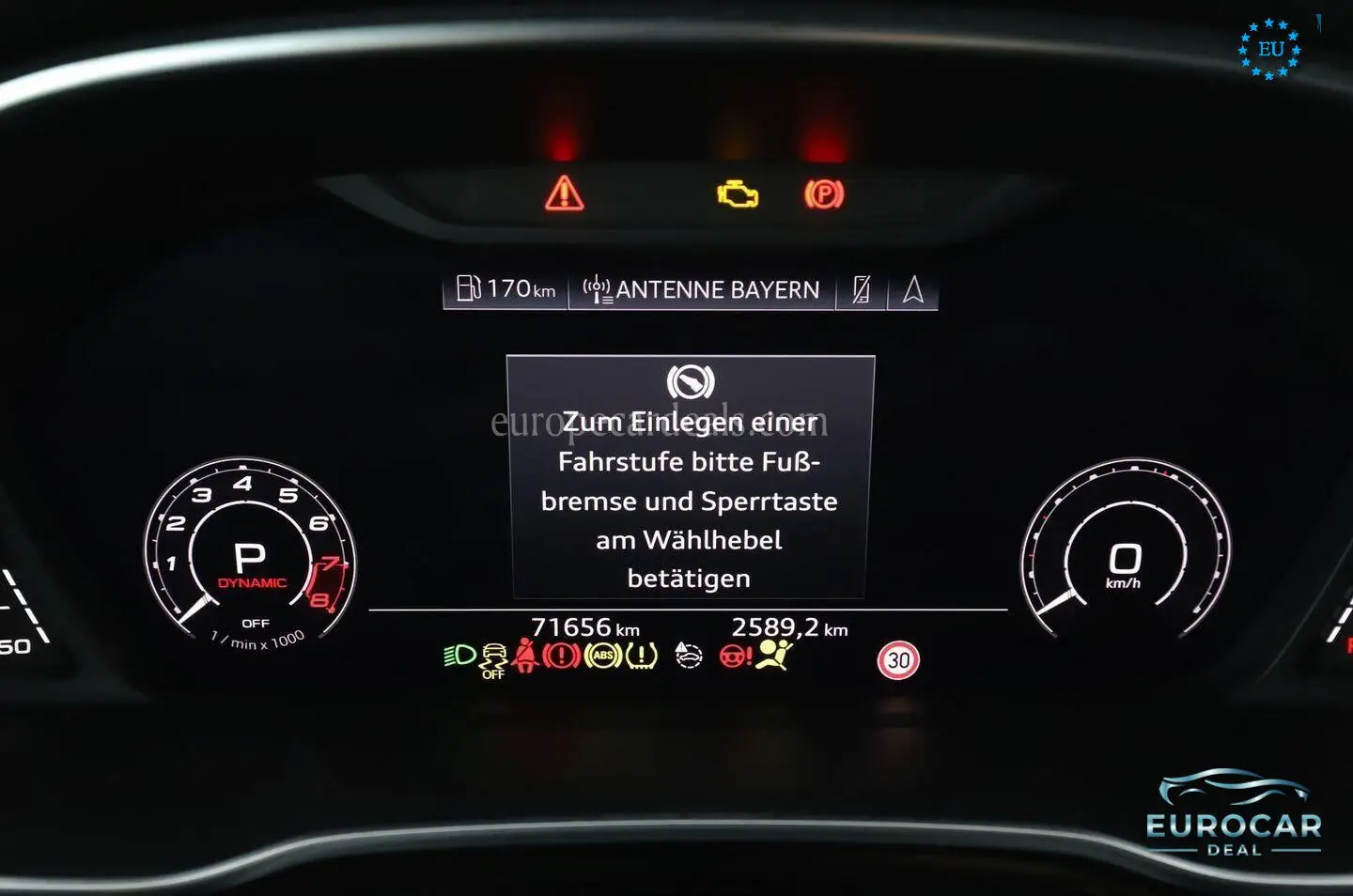 Audi RSQ3
