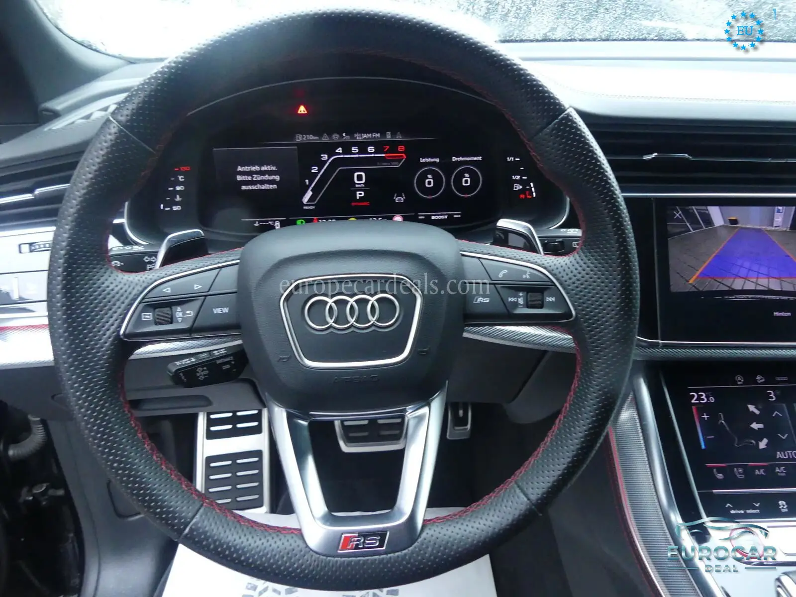 Audi RSQ8