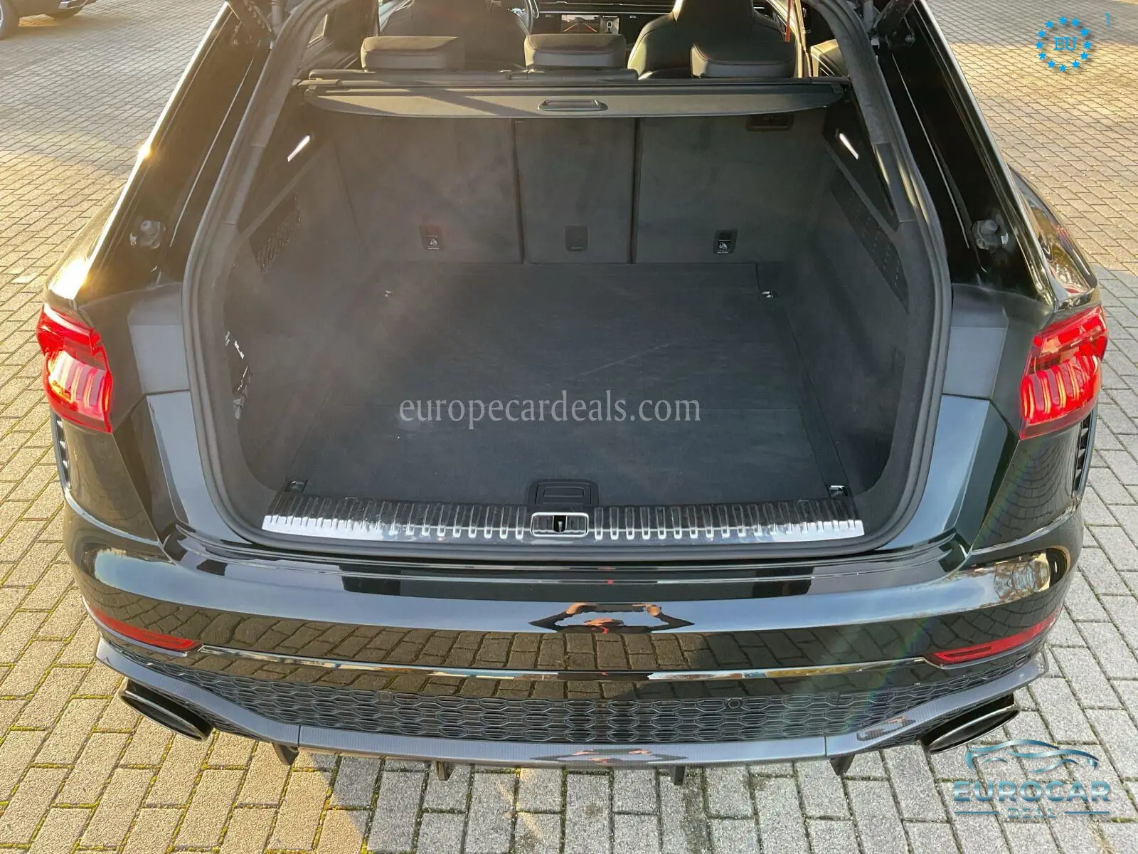 Audi RSQ8