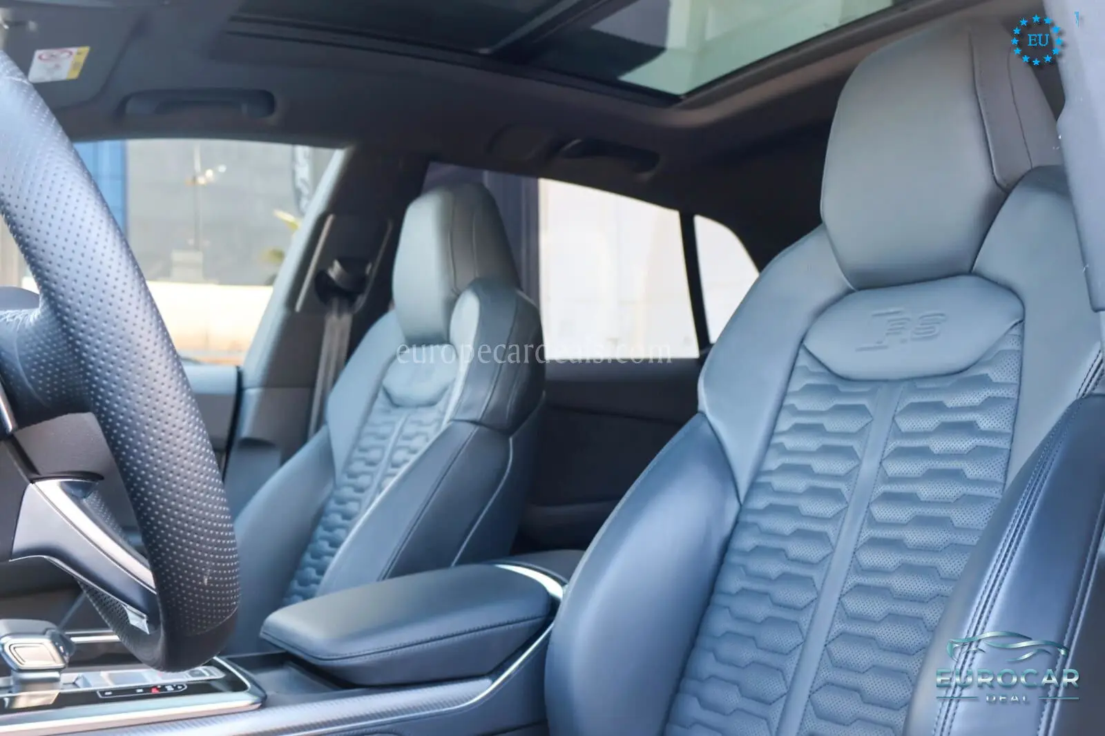 Audi RSQ8