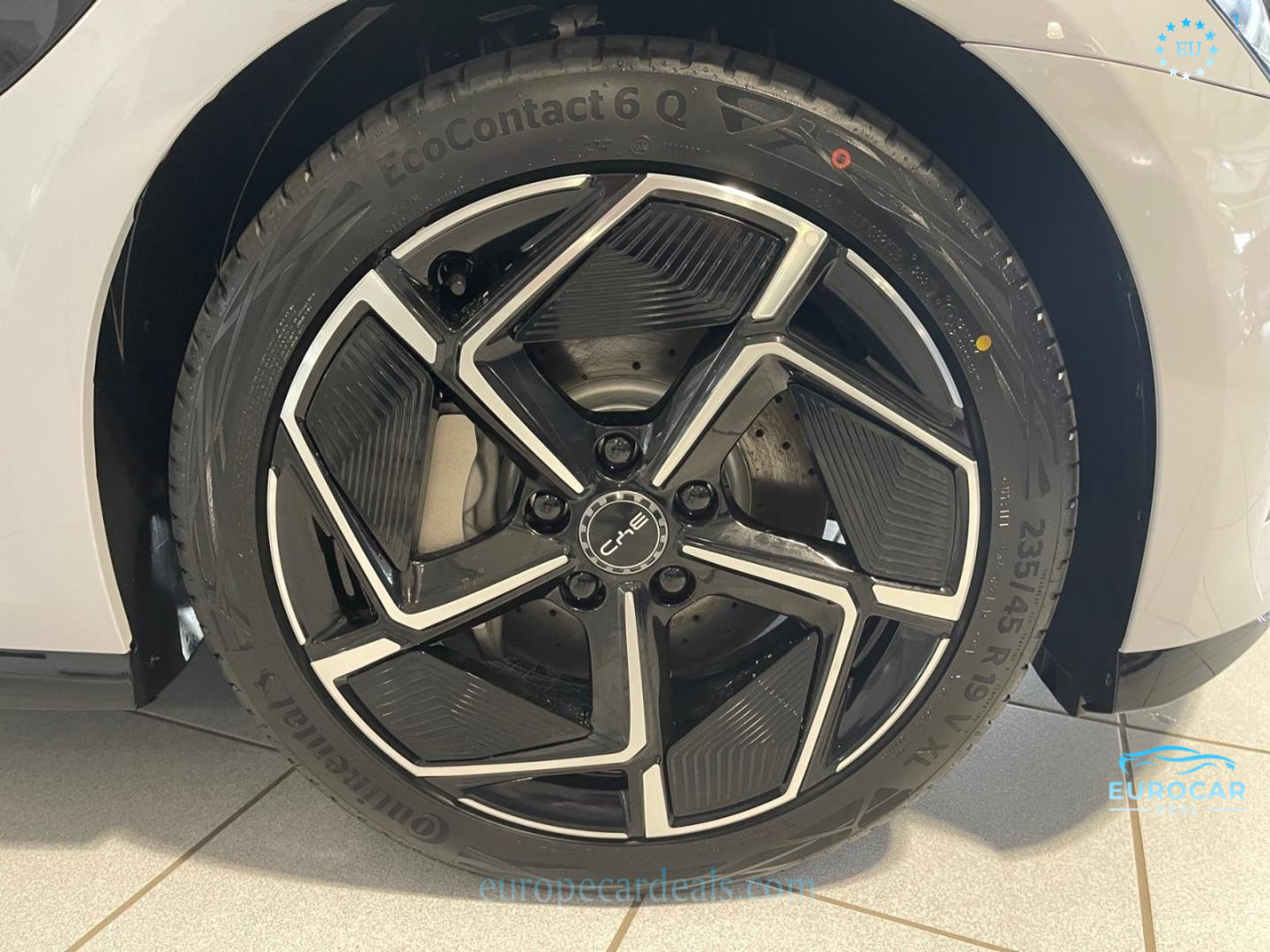 BYD SEAL