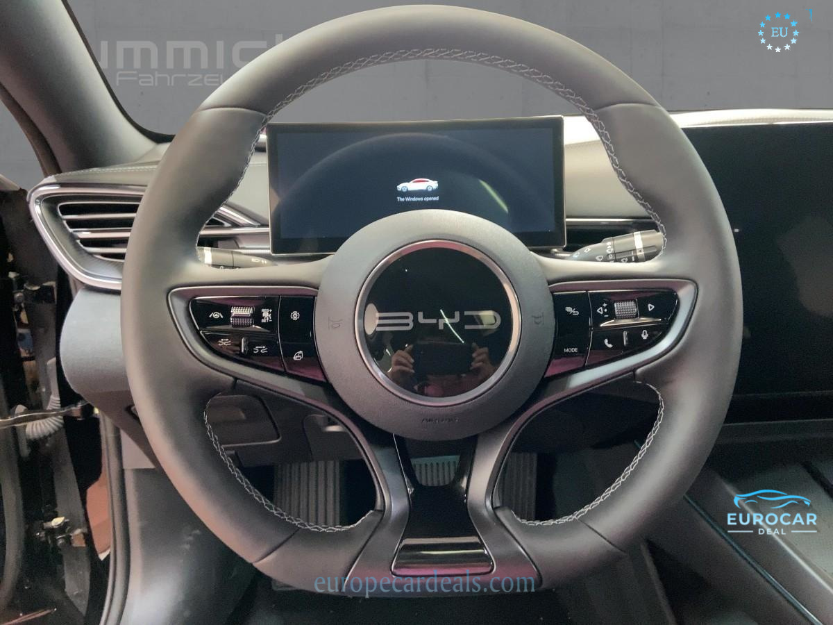 BYD SEAL