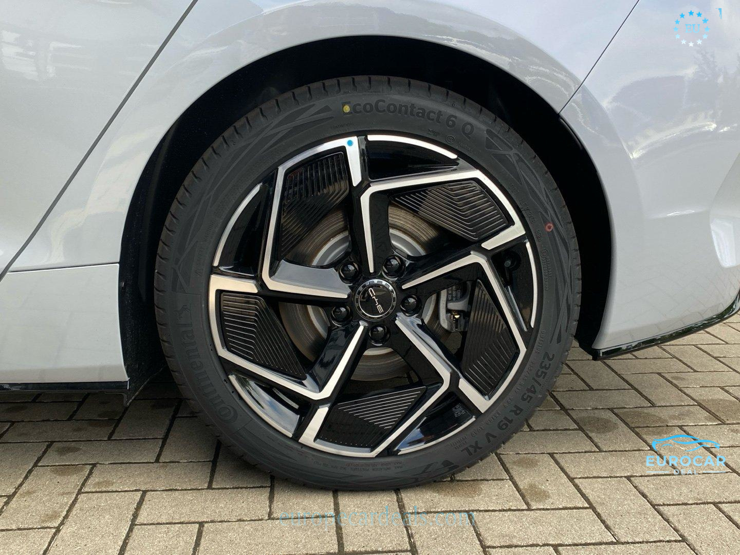 BYD SEAL