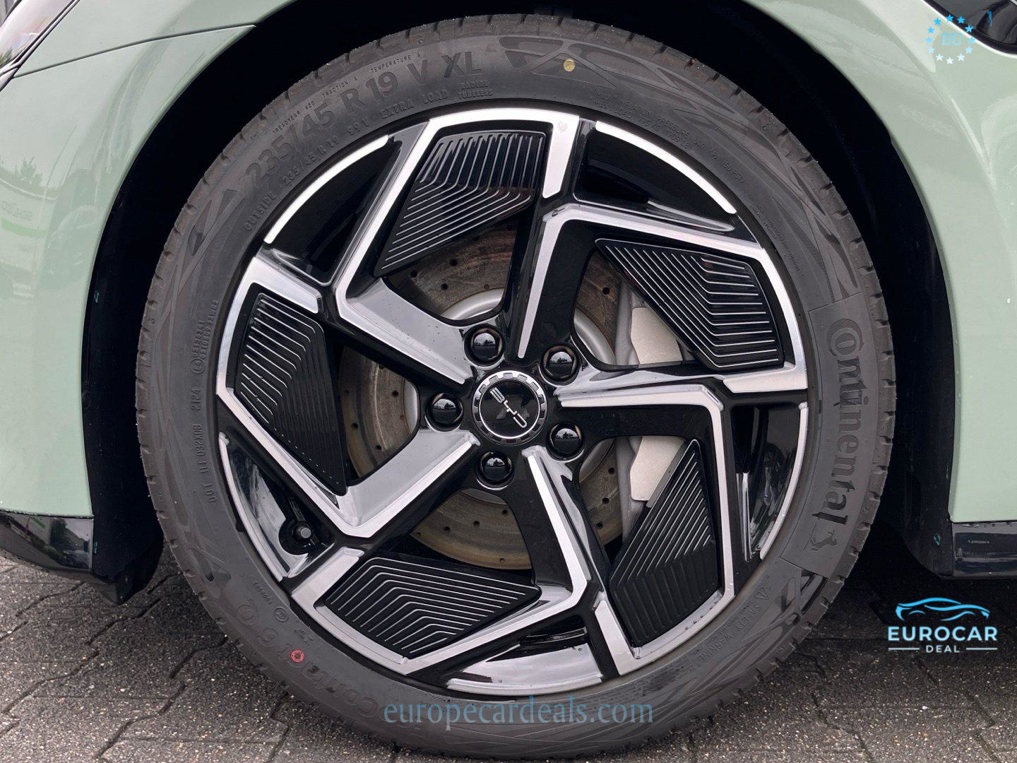 BYD SEAL