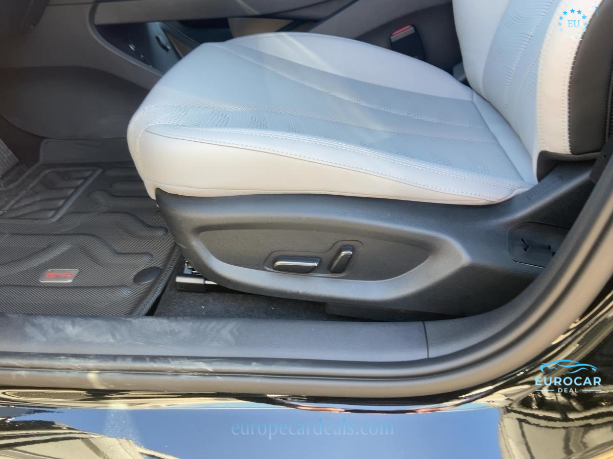 BYD SEAL