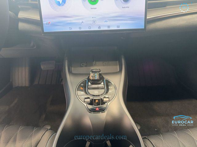 BYD SEAL