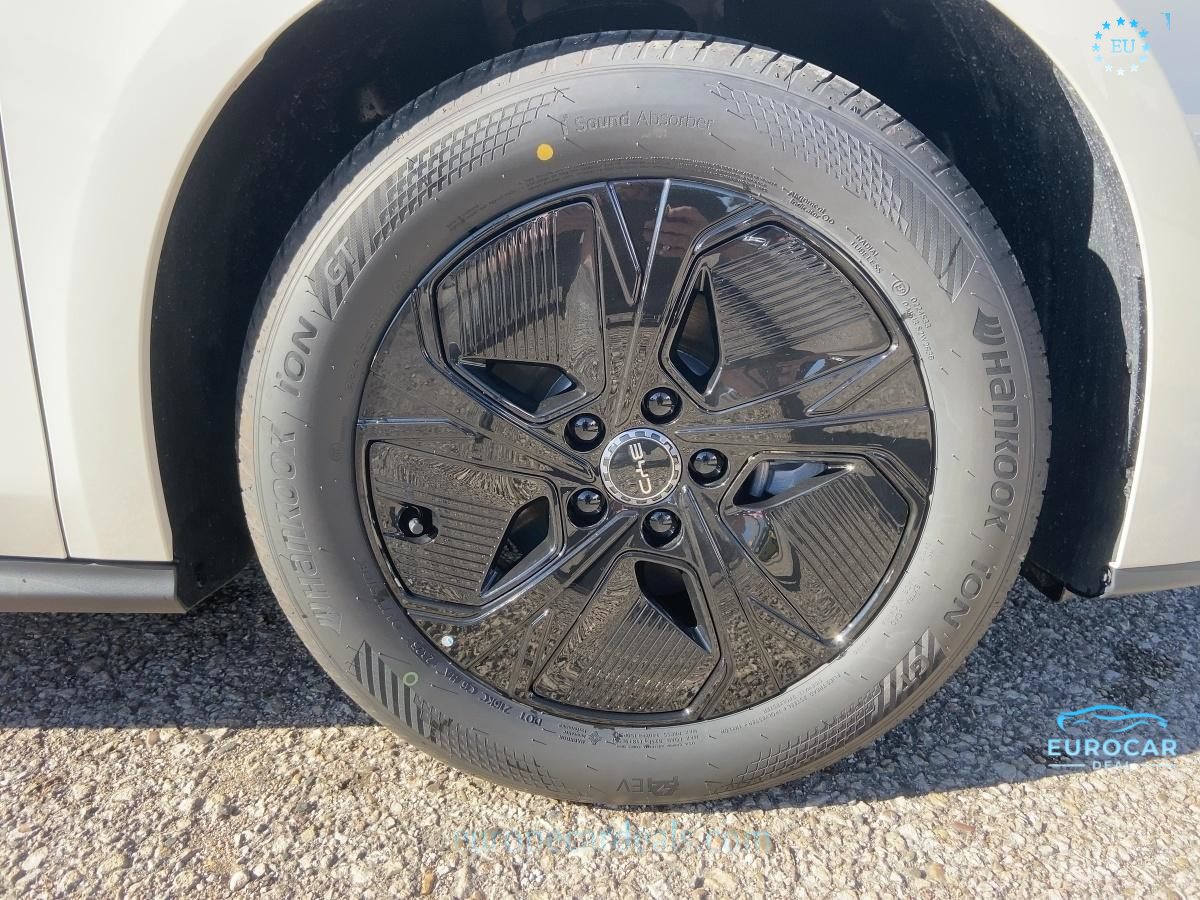 BYD SEAL