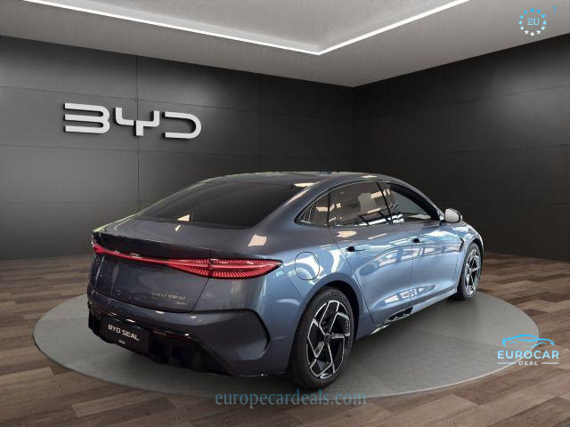 BYD SEAL