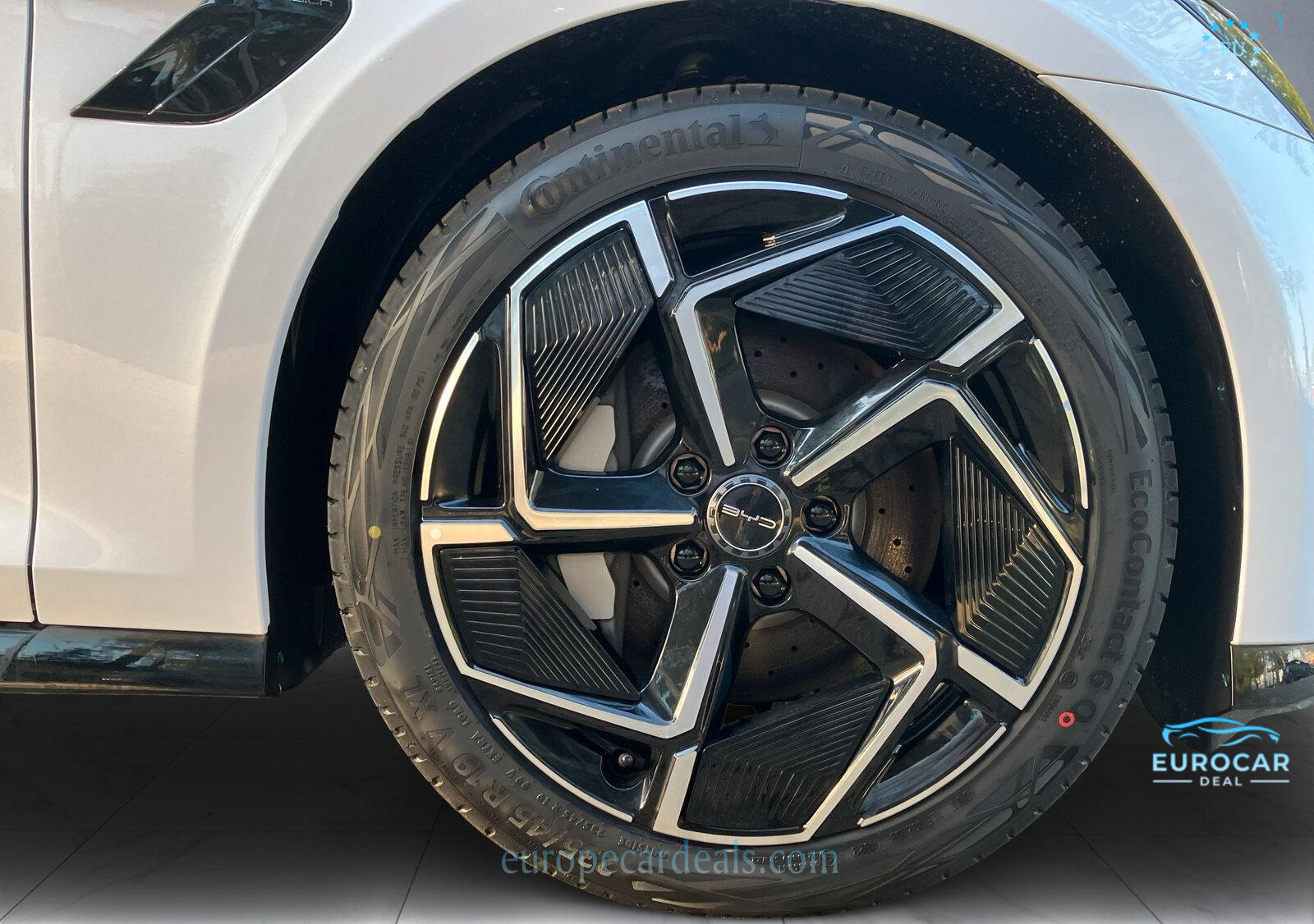 BYD SEAL