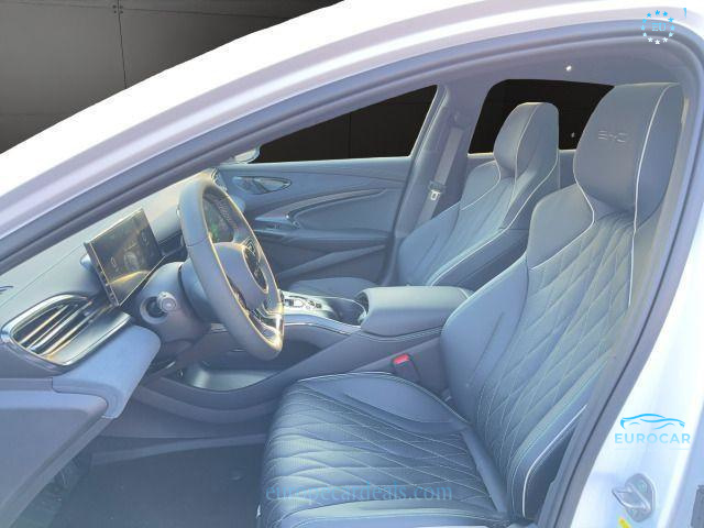 BYD SEAL