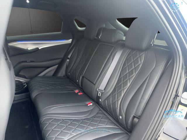 BYD SEALION 7