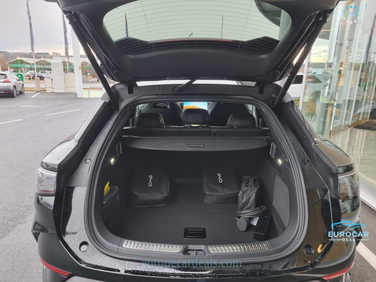 BYD SEALION 7