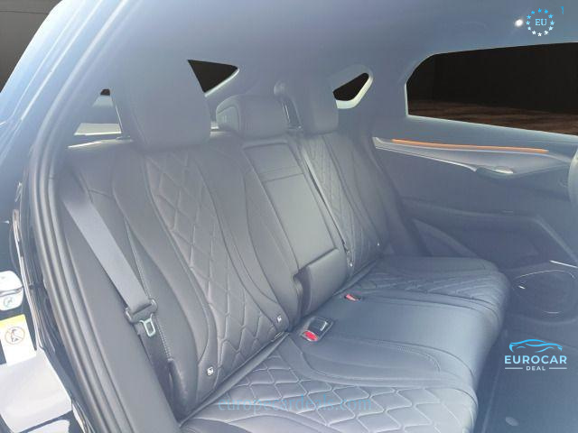 BYD SEALION 7