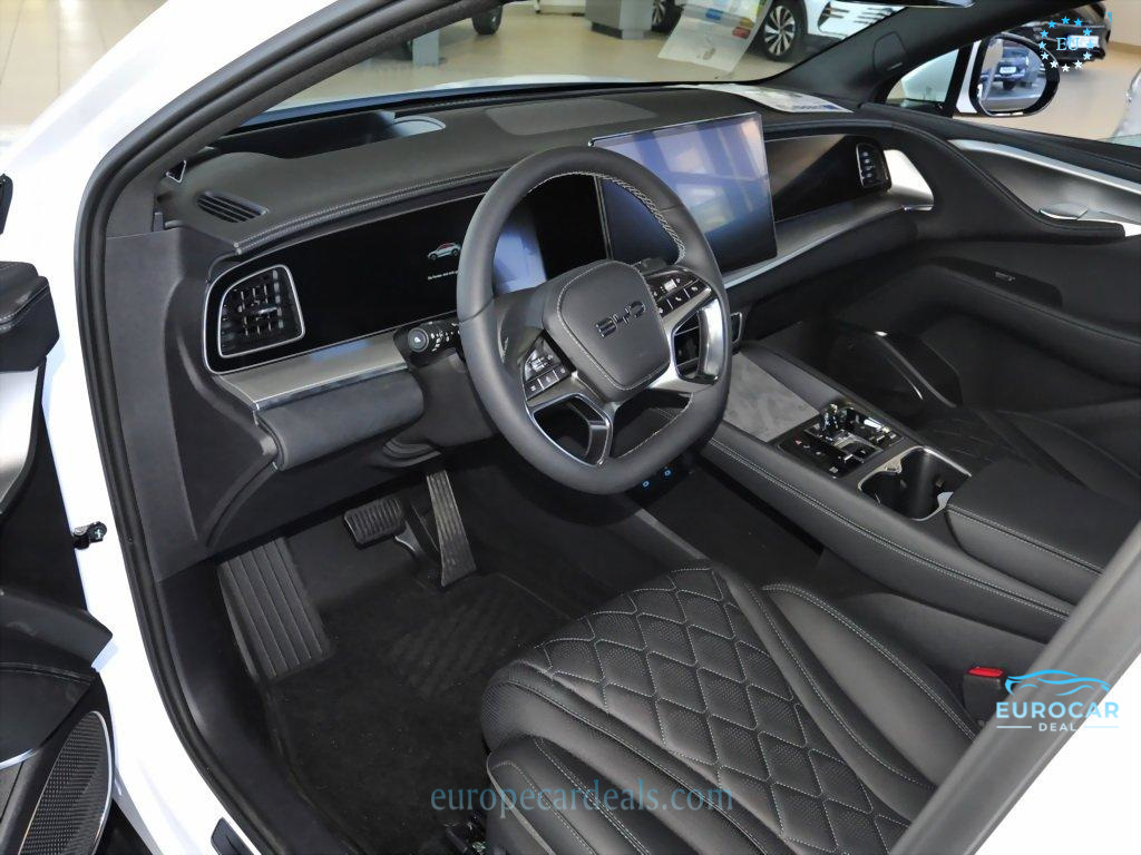 BYD SEALION 7