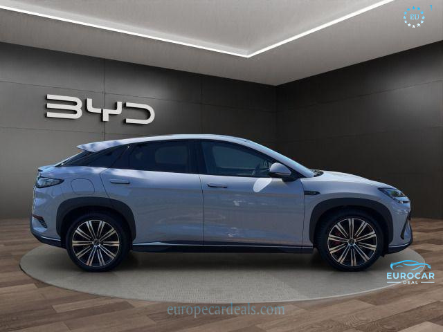 BYD SEALION 7