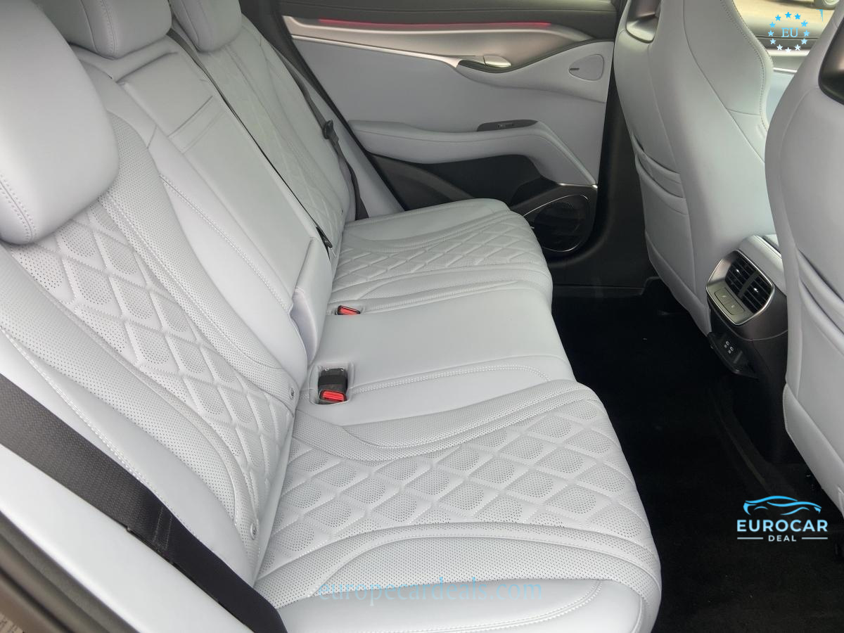 BYD SEALION 7