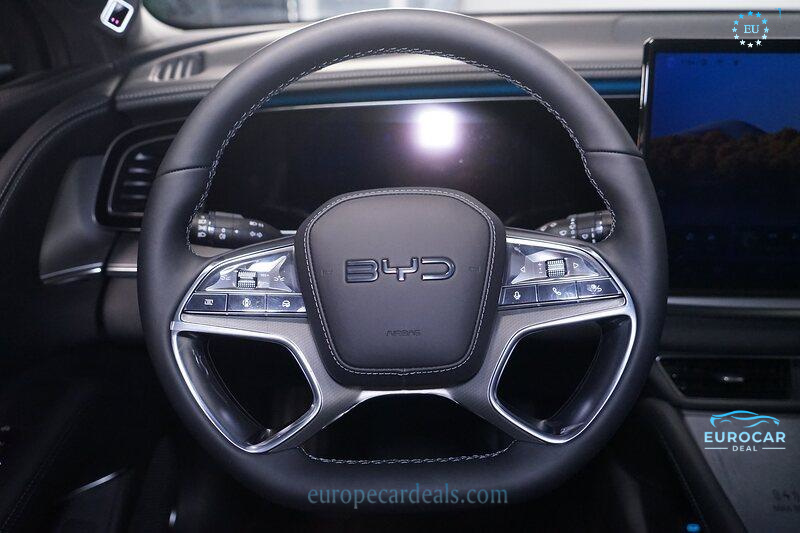 BYD SEALION 7