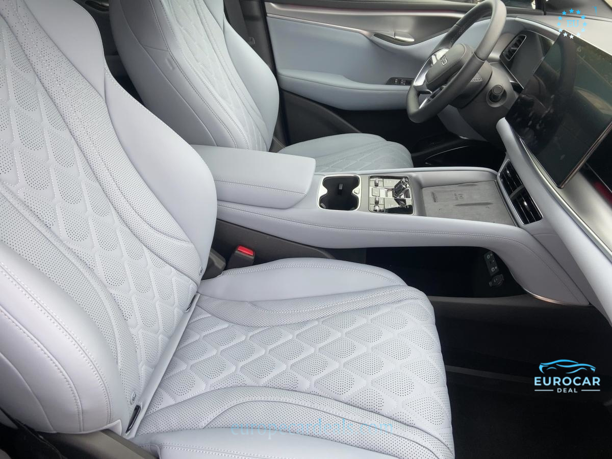 BYD SEALION 7