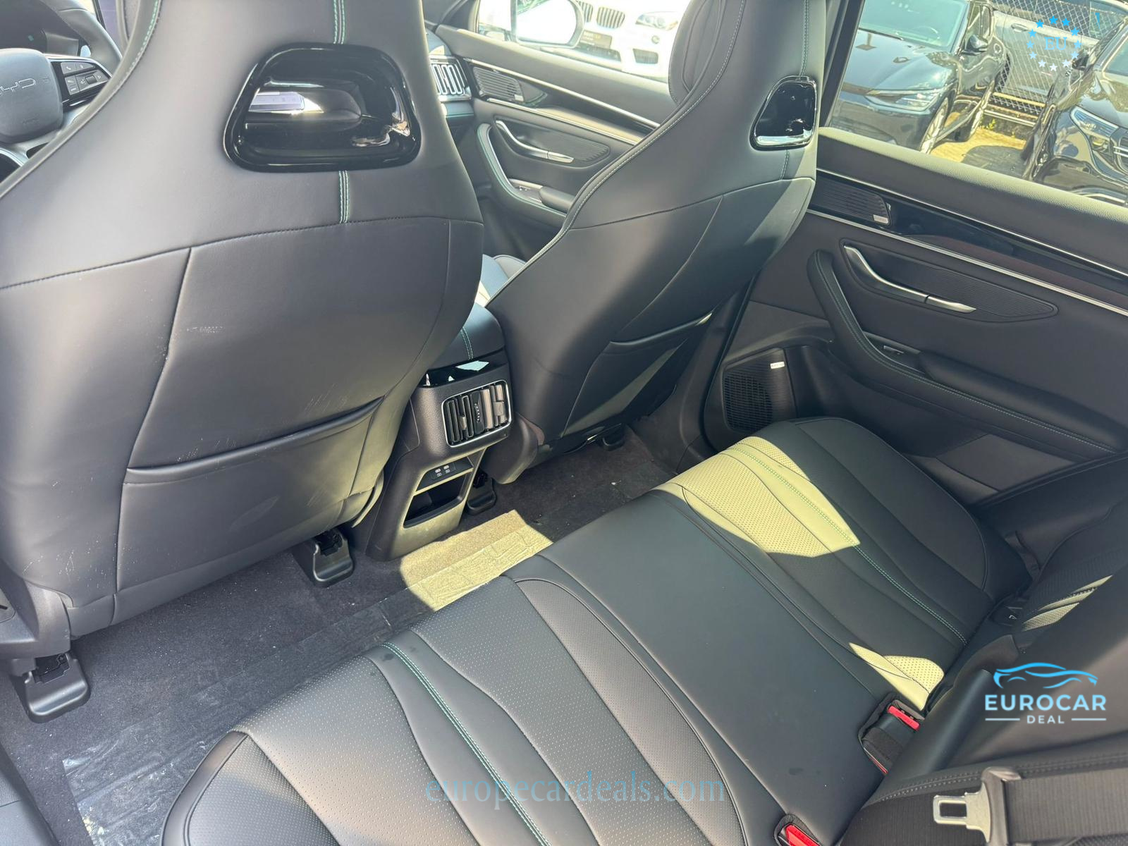 BYD SEAL U